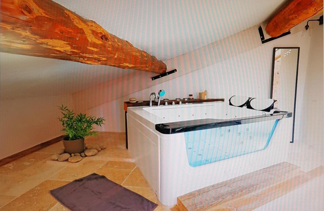 Appartement De Charme Sud Luberon Classe 4 Etoiles Puyvert Bagian luar foto